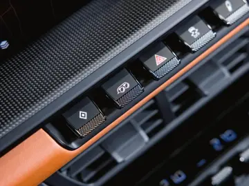 PORSCHE 911 Carrera GTS Club Leder BOSE Nachtsichtassist