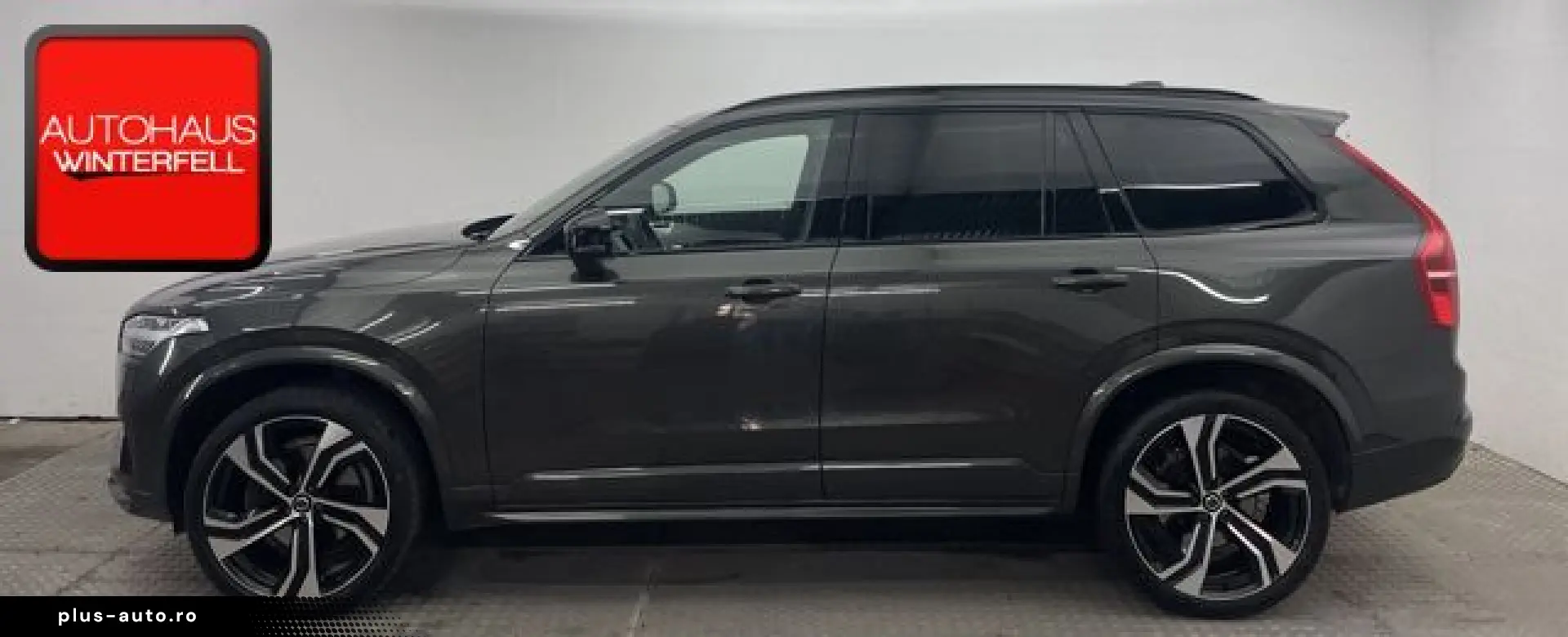 VOLVO XC90 B5 R-DESIGN AWD 7SITZ PANO B&W AHK POLESTAR