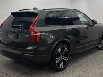 VOLVO XC90 B5 R-DESIGN AWD 7SITZ PANO B&W AHK POLESTAR