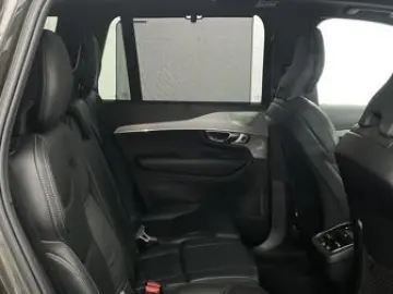 VOLVO XC90 B5 R-DESIGN AWD 7SITZ PANO B&W AHK POLESTAR