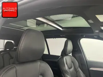 VOLVO XC90 B5 R-DESIGN AWD 7SITZ PANO B&W AHK POLESTAR