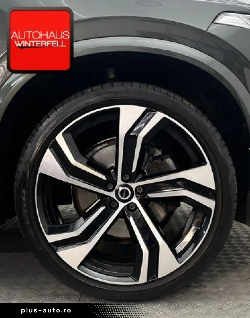 VOLVO XC90 B5 R-DESIGN AWD 7SITZ PANO B&W AHK POLESTAR