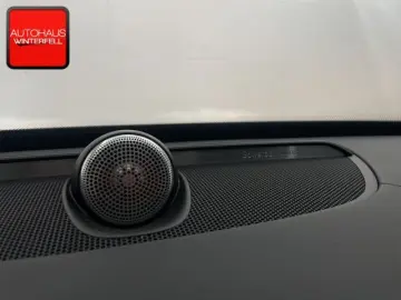 VOLVO XC90 B5 R-DESIGN AWD 7SITZ PANO B&W AHK POLESTAR