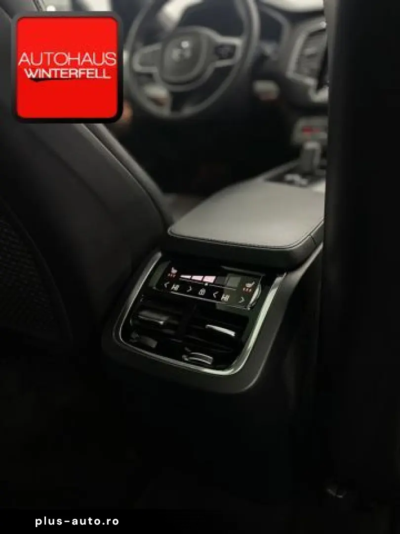 VOLVO XC90 B5 R-DESIGN AWD 7SITZ PANO B&W AHK POLESTAR