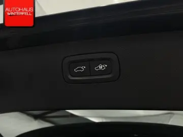 VOLVO XC90 B5 R-DESIGN AWD 7SITZ PANO B&W AHK POLESTAR