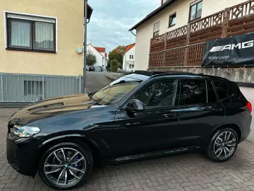 BMW X3 M40d PANO Sitzkl Laser AHK StandH H&K 360