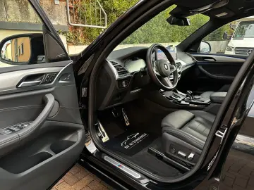 BMW X3 M40d PANO Sitzkl Laser AHK StandH H&K 360