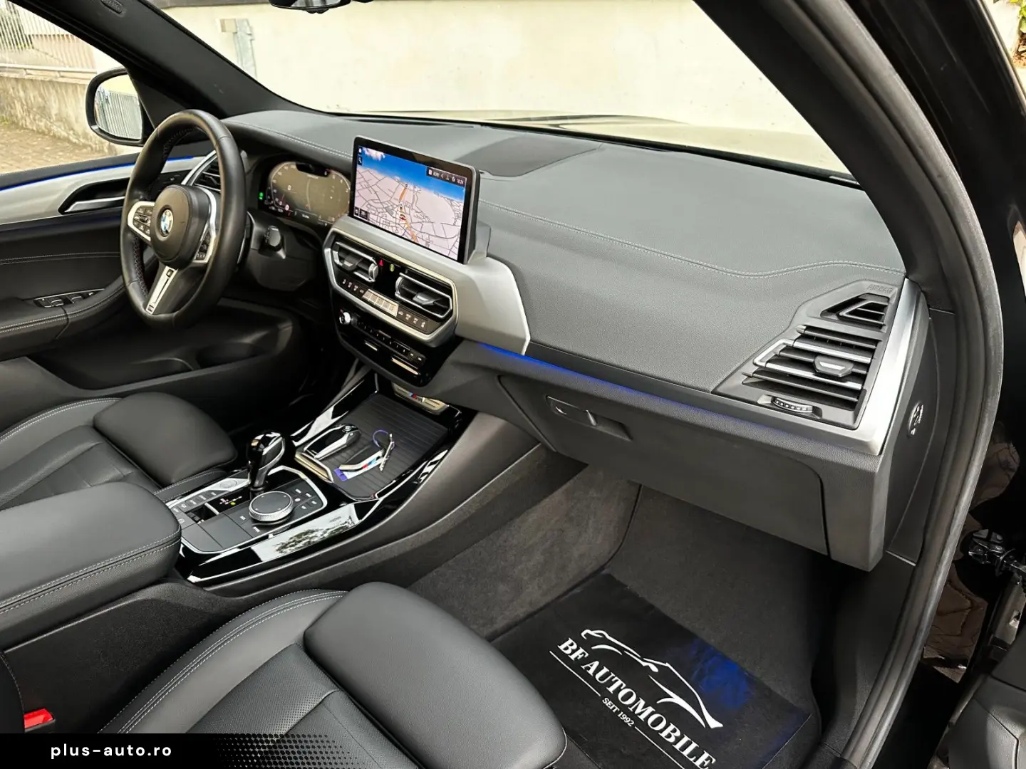 BMW X3 M40d PANO Sitzkl Laser AHK StandH H&K 360