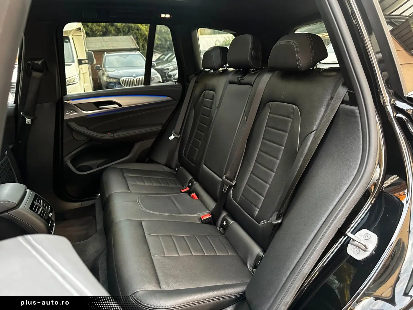 BMW X3 M40d PANO Sitzkl Laser AHK StandH H&K 360