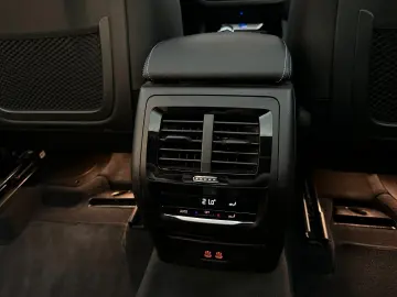 BMW X3 M40d PANO Sitzkl Laser AHK StandH H&K 360