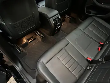 BMW X3 M40d PANO Sitzkl Laser AHK StandH H&K 360