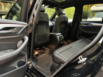 BMW X3 M40d PANO Sitzkl Laser AHK StandH H&K 360