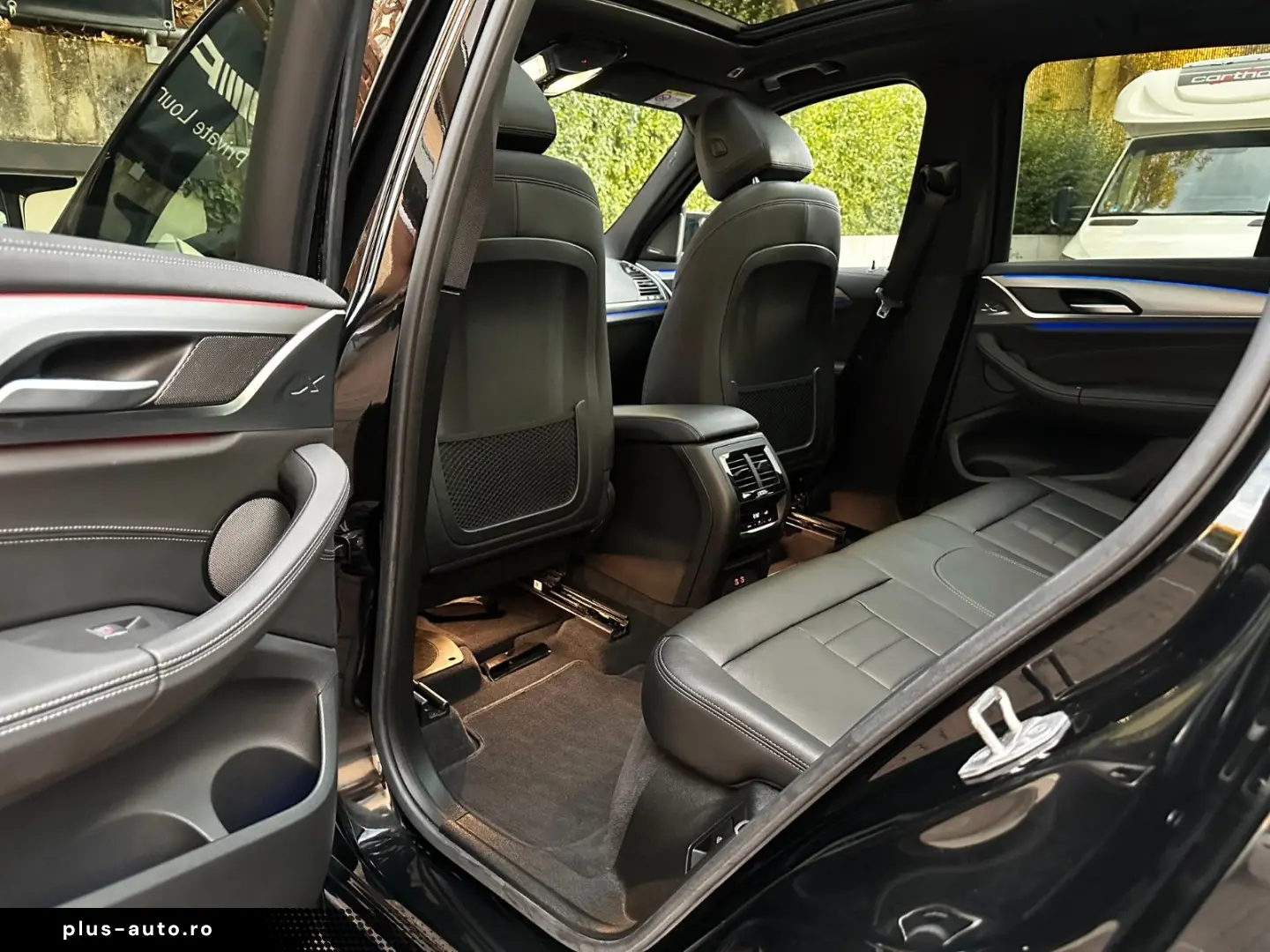 BMW X3 M40d PANO Sitzkl Laser AHK StandH H&K 360