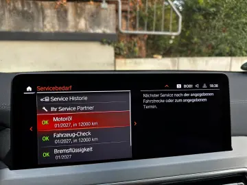 BMW X3 M40d PANO Sitzkl Laser AHK StandH H&K 360