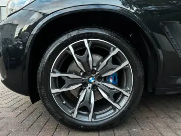 BMW X3 M40d PANO Sitzkl Laser AHK StandH H&K 360