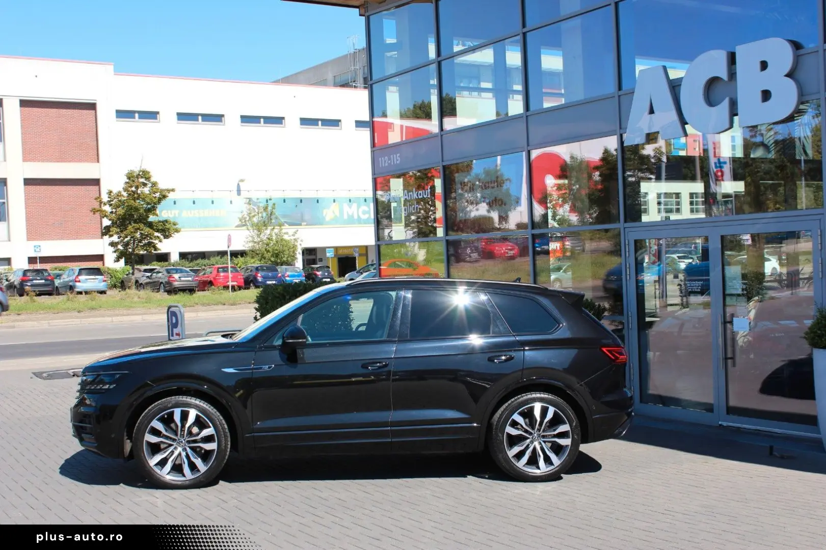 VW Touareg R-Line IQ LED Stdhzg AHK DynAud Luft 21