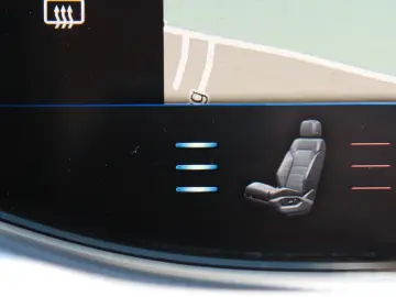 VW Touareg R-Line IQ LED Stdhzg AHK DynAud Luft 21