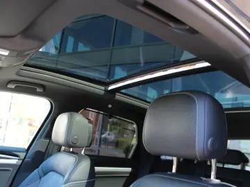 VW Touareg R-Line IQ LED Stdhzg AHK DynAud Luft 21