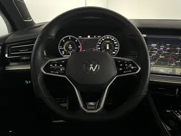 VW Touareg R-Line BLACK NACHT  HUD AHK SOFT LUFT
