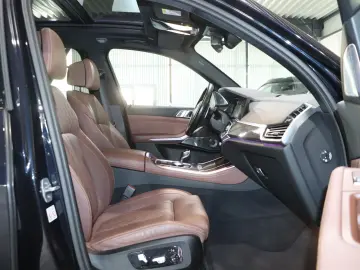 BMW X5 xDrive 40d INDIVIDUAL M-SPORTPAKET SKY-LOUNGE