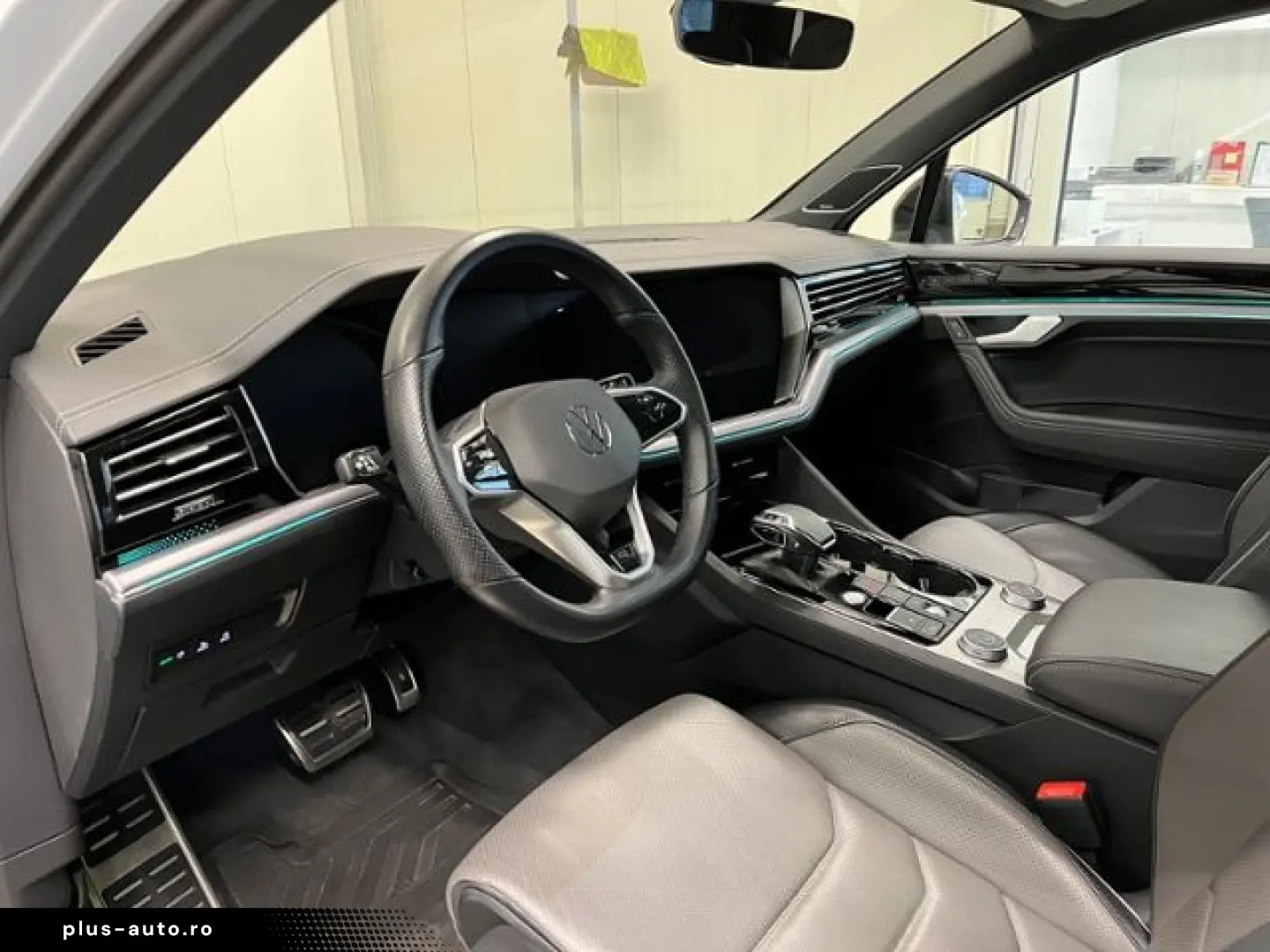 VW Touareg 3.0 TDI R-Line Black Style VOLLAUSSTATTU