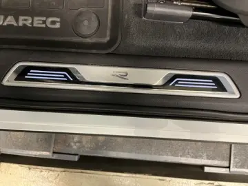 VW Touareg 3.0 TDI R-Line Black Style VOLLAUSSTATTU