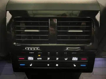 VW Touareg 3.0 TDI R-Line Black Style VOLLAUSSTATTU