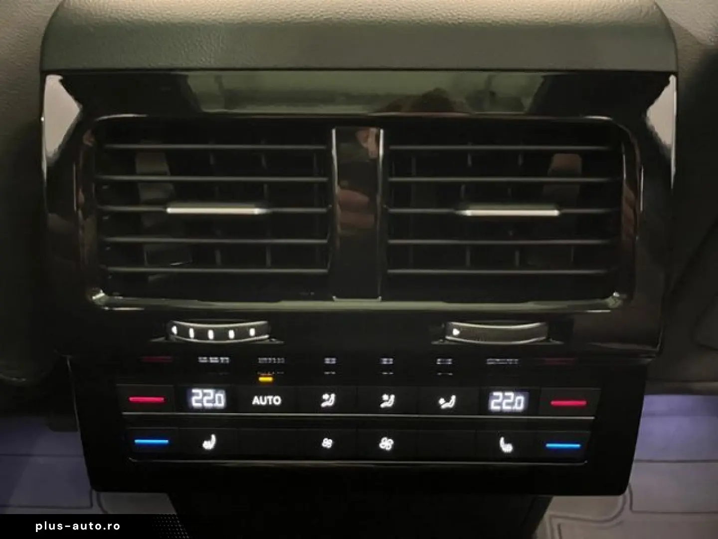 VW Touareg 3.0 TDI R-Line Black Style VOLLAUSSTATTU