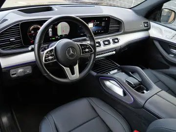 MERCEDES-BENZ GLE 350de 4M. AMG 360 HUD Pan.Bel Burn