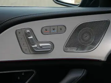 MERCEDES-BENZ GLE 350de 4M. AMG 360 HUD Pan.Bel Burn