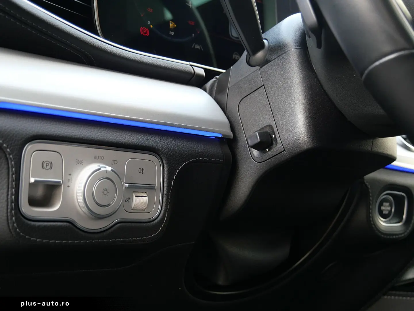 MERCEDES-BENZ GLE 350de 4M. AMG 360 HUD Pan.Bel Burn