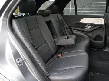 MERCEDES-BENZ GLE 350de 4M. AMG 360 HUD Pan.Bel Burn