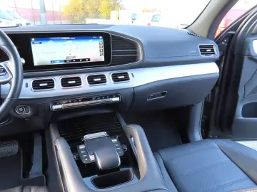 MERCEDES-BENZ GLE 350 de AMG HeadUp Panor Mem AHK 360