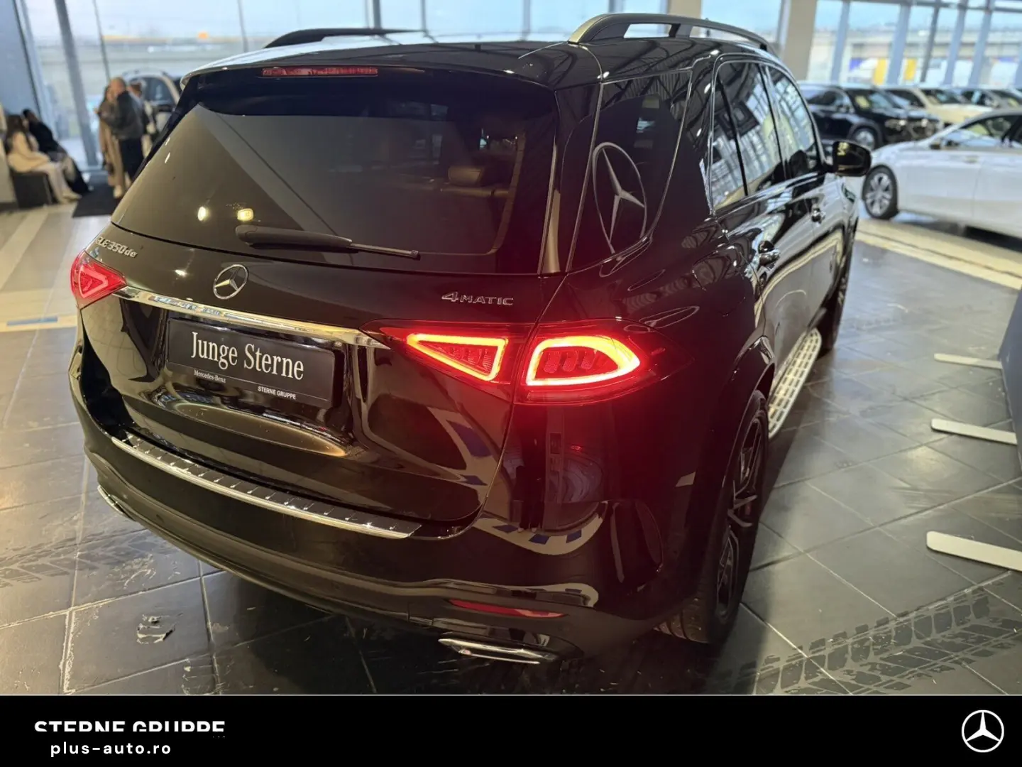 MERCEDES-BENZ GLE 350 de 4M AMG EXC NIGHT AHK Distr Pano