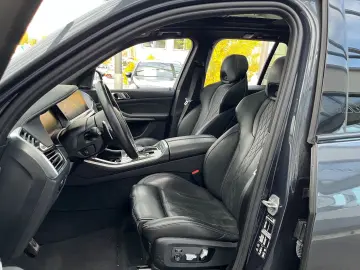 BMW X5 xDrive40d M-Sport IntAL SkyLounge 2.J.GARANTI