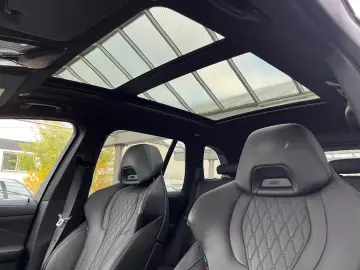 BMW X5 xDrive40d M-Sport IntAL SkyLounge 2.J.GARANTI