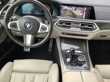 BMW X5 xDrive40d M Sport Pano ACC Inno B&W Standhzg