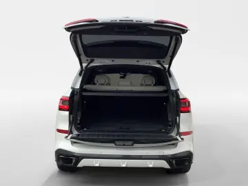 BMW X5 xDrive40d M Sport Pano ACC Inno B&W Standhzg