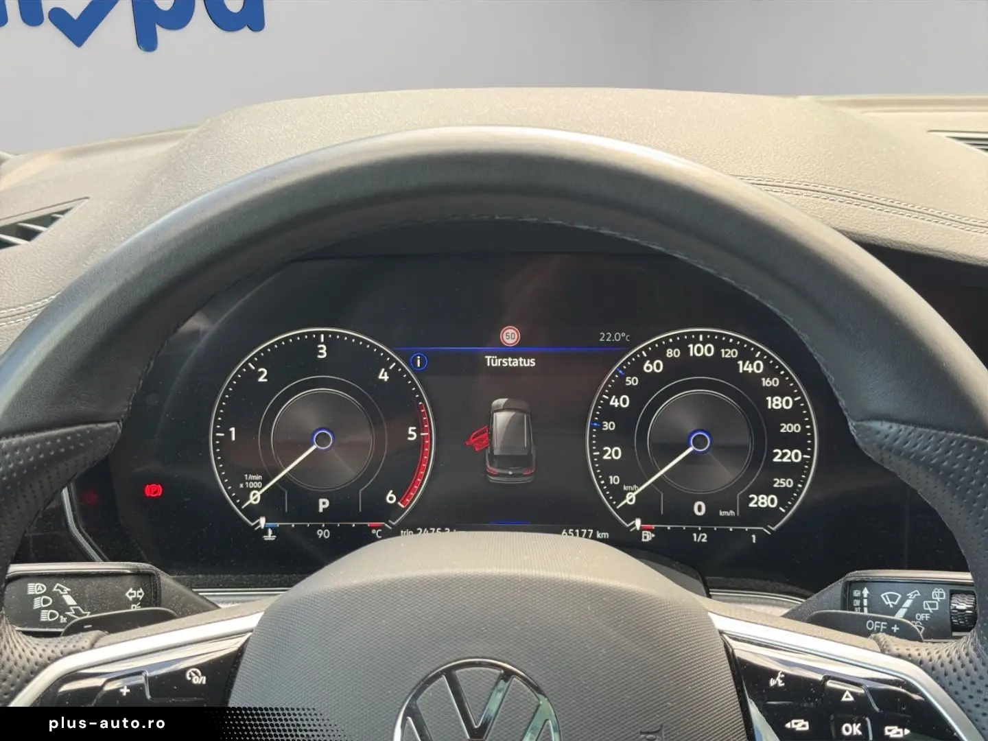 VW Touareg R-Line 3.0 TDI 4MOTION DSG AHK Pano Std-