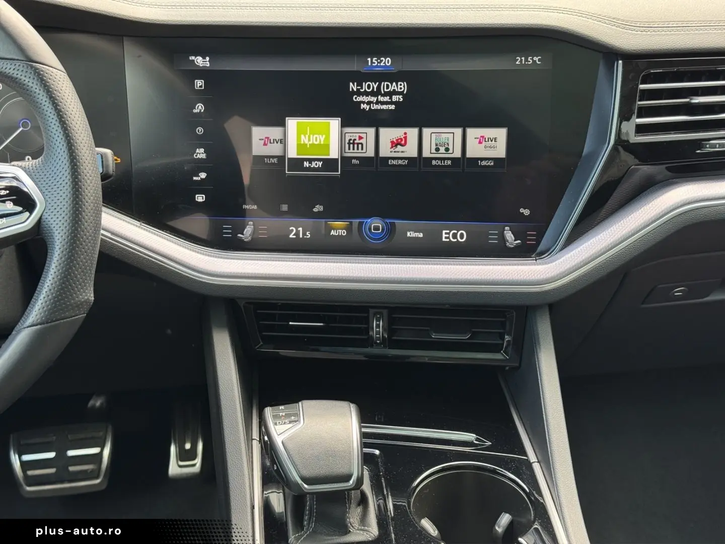 VW Touareg R-Line 3.0 TDI 4MOTION DSG AHK Pano Std-