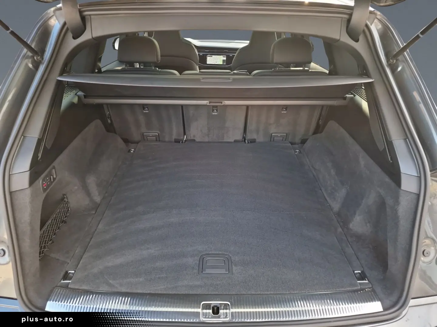 AUDI Q8 50 TDI qu 3x S line HD-MATRIX Pano S-Sitz 23