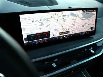 BMW X5 30d xDrive M Sport  NEW Model  UVP  118k