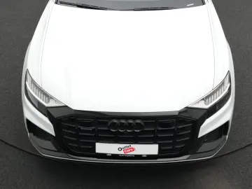 AUDI Q8 50 TDI qu. 2x S line Allr.Lenk PANO AHK StdHz