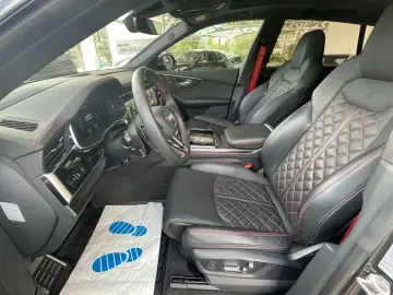 AUDI Q8 50 TDI quattro tiptronic competition pl.