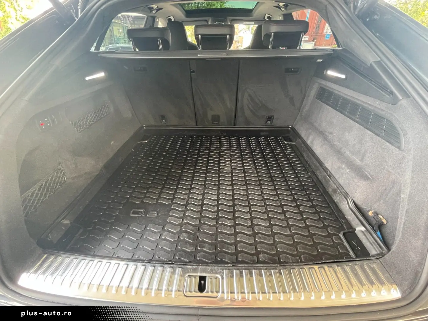 AUDI Q8 50 TDI quattro tiptronic competition pl.