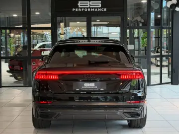 AUDI Q8 50 TDI COMPETITION-PLUS  ACC PANO MASSAGE RS