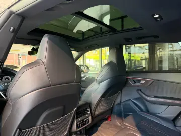 AUDI Q8 50 TDI COMPETITION-PLUS  ACC PANO MASSAGE RS