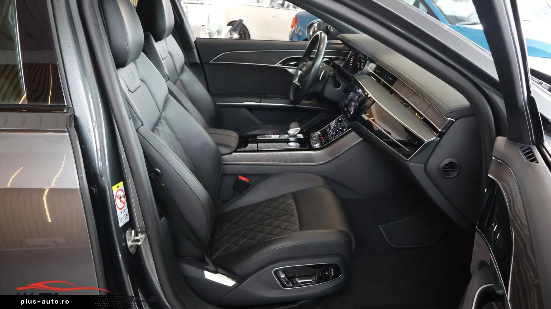 AUDI A8 50 TDI quattro S Line  AHK  Head Up  St. Heiz