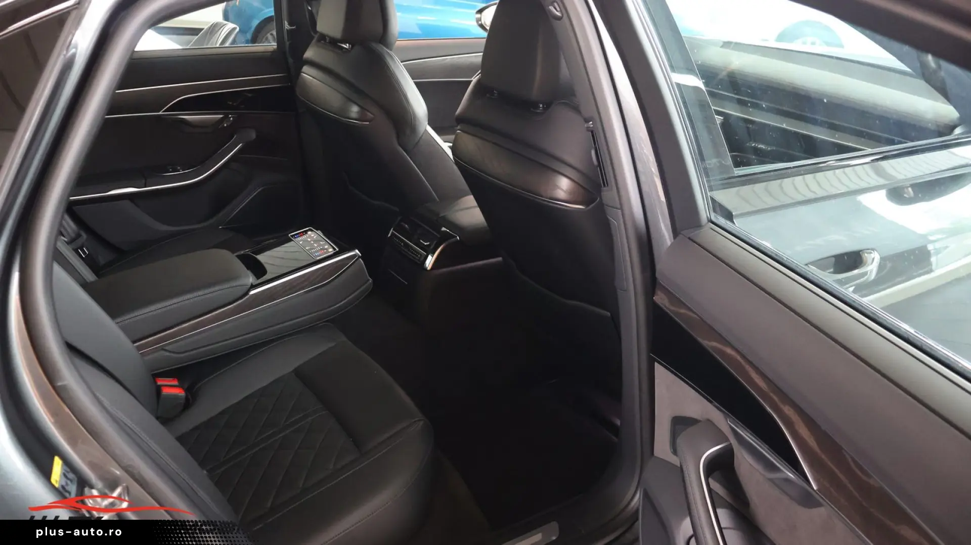 AUDI A8 50 TDI quattro S Line  AHK  Head Up  St. Heiz