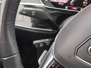 AUDI A8 Lang 50 TDI quattro S line Navi Matrix B&O HU